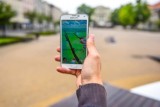 Pokémon GO. O co chodzi i jak to działa? Dowiedz się, dlaczego aplikacja jest tak popularna!