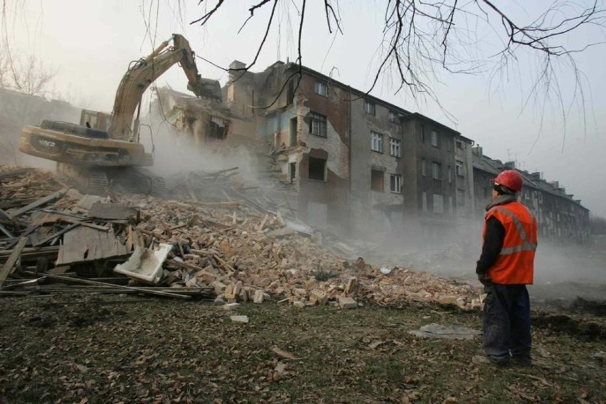 Bytom: Na Karbiu kiedyś tętniło życie... dziś to pustynia. Zobaczcie ZDJĘCIA