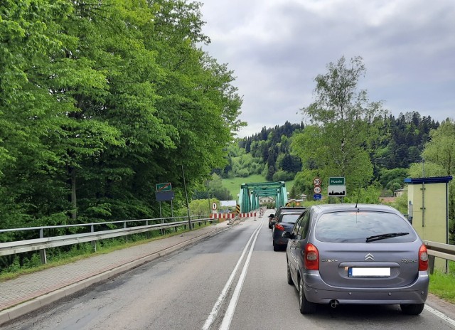 W czasie długiego weekendu utrudniania na moście w Huzelach będą zniesione.