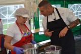 Top Chef Jakub Reszka gotował w gminie Wysoka. Co dobrego przygotował? 