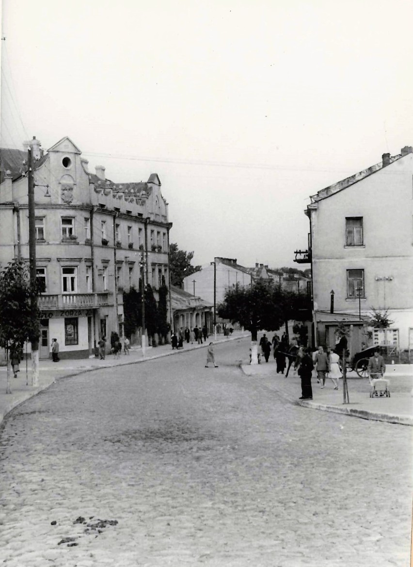 Chełm, 1954 r.

ul. Lubelska, po lewej stronie przedwojenny...