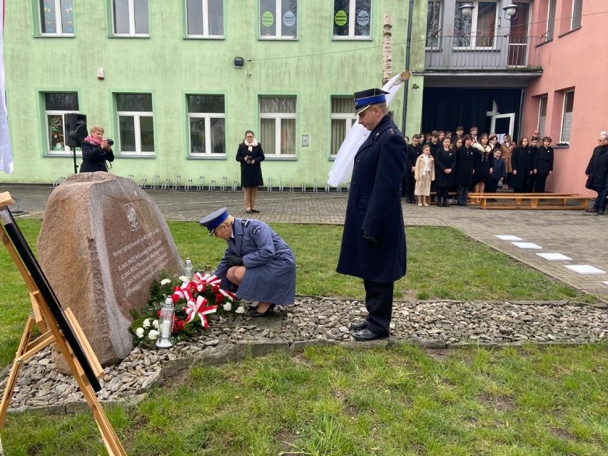 W gminie Zduńska Wola pamiętają o ofiarach Katynia