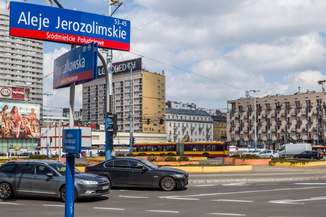 Naziemne przejścia dla pieszych powstaną na rondzie Dmowskiego