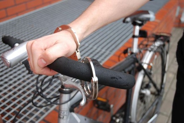 Jak się okazało, nietrzeźwy rowerzysta z Cekcyna, był poszukiwany przez policję
