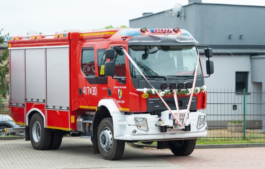 Strażacy z Suchej Góry mają nowy wóz bojowy. Kosztował ponad...