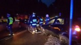 Czołówka na trasie Jurata - Hel. 50-letni kierowca daewoo wyprzedzał i wjechał w toyotę | ZDJĘCIA, WIDEO