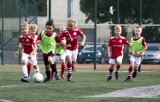 Młodzi piłkarze Akademii Piłkarskiej Oborniki wrócili na boisko