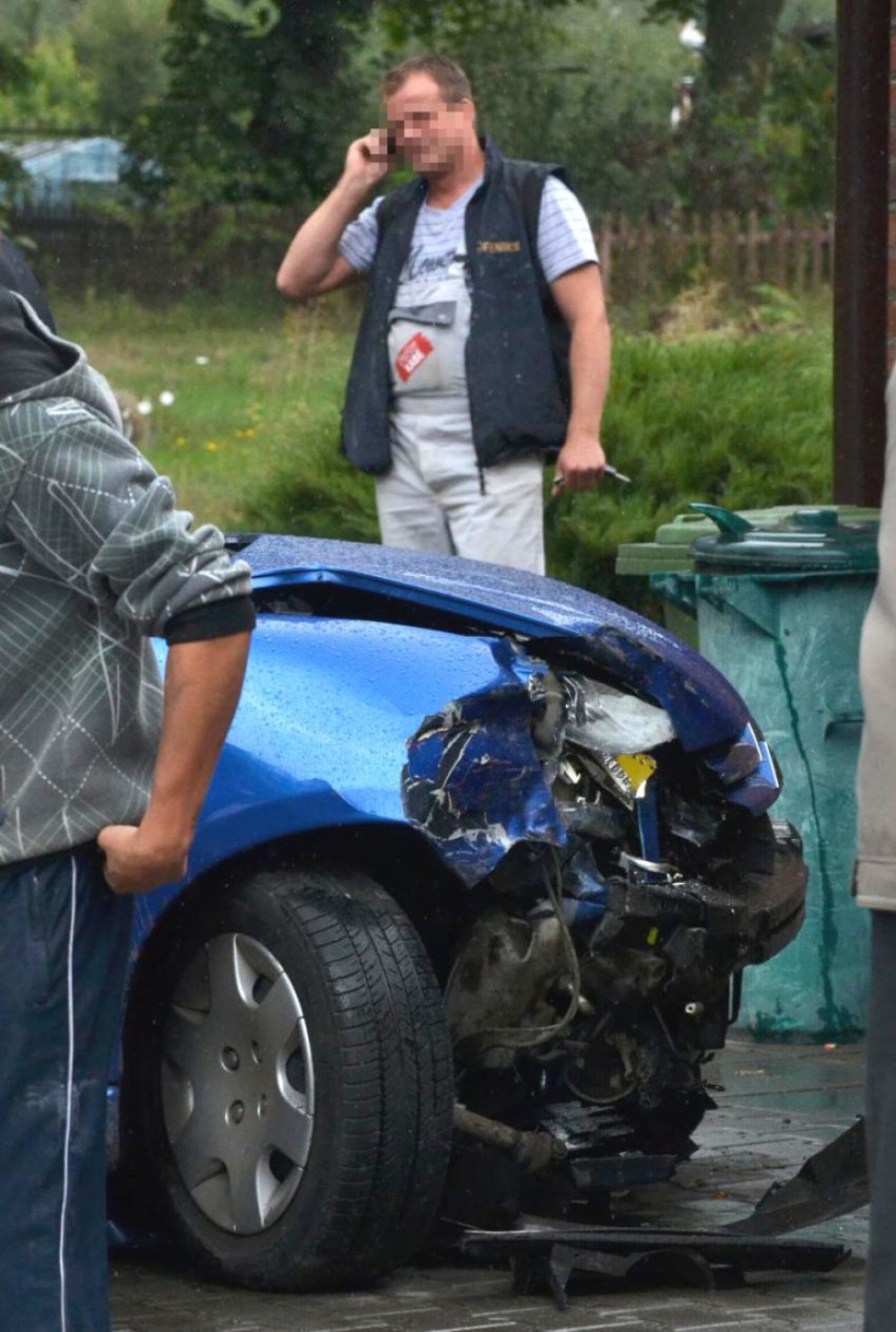 Jedna osoba w szpitalu po zderzeniu kilku aut. Dziś po godz....