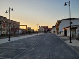 Ulica Portowa w Ustce po remoncie o zachodzie słońca [ZDJĘCIA]