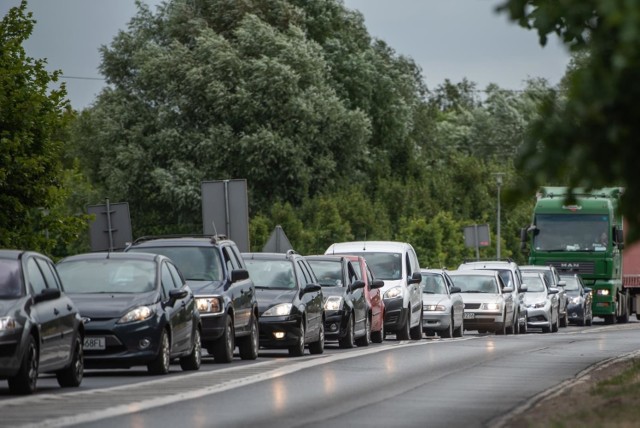 Wielu poznaniaków w ostatnich dniach zrezygnowało z podróży samochodem. Znacząco spadły średnie czasy przejazdu po zwykle najbardziej zakorkowanych ulicach.