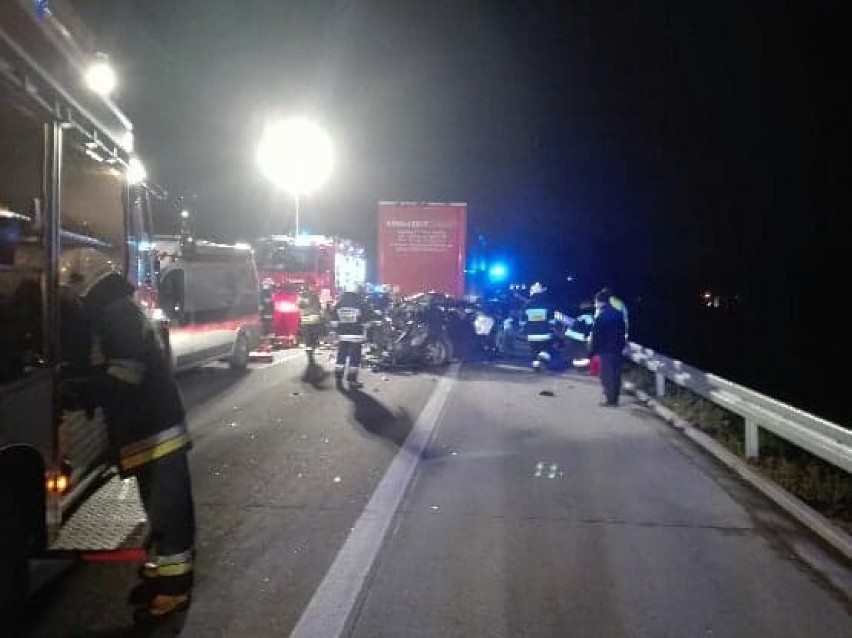 Śmiertelny wypadek na A1 w Brzozie pod Piotrkowem 3.11.2020....