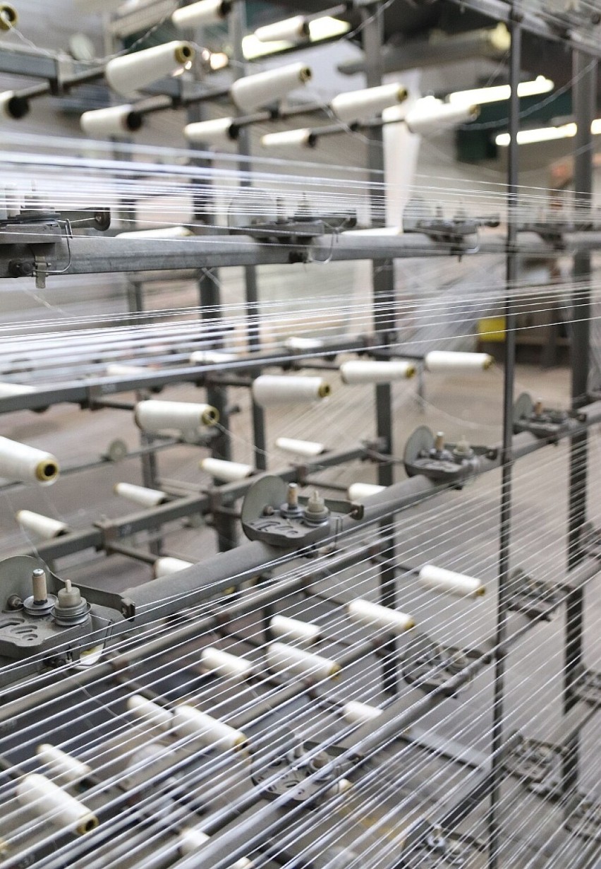 Tak wygląda produkcja tkanin w kaliskiej firmie z ponad 100-letnią tradycją. ZDJĘCIA