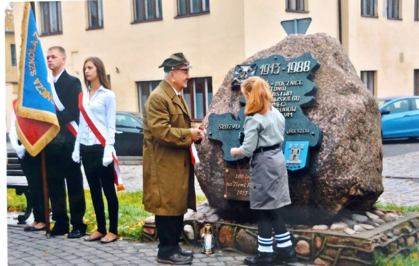 Pleszew. Nie żyje Zdzisław Drążewski. Odszedł na wieczną chwałę najstarszy Druh pleszewskiego harcerstwa Zdzisław Drążewski 