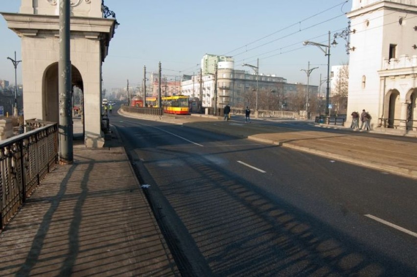 Wypadek na moście Poniatowskiego z udziałem tramwaju