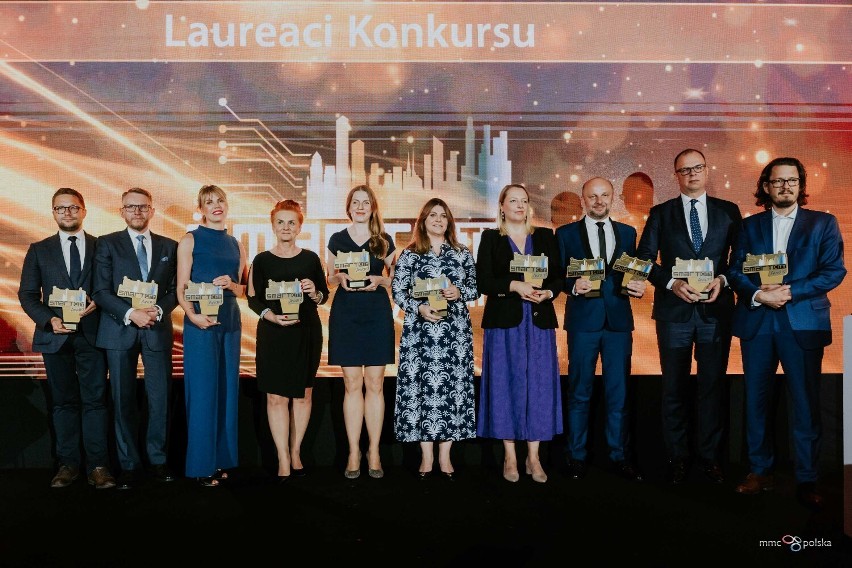 Prezydent Rzeszowa otrzymał tytuł człowieka roku Smart City Awards. Nagrodzone też miasto