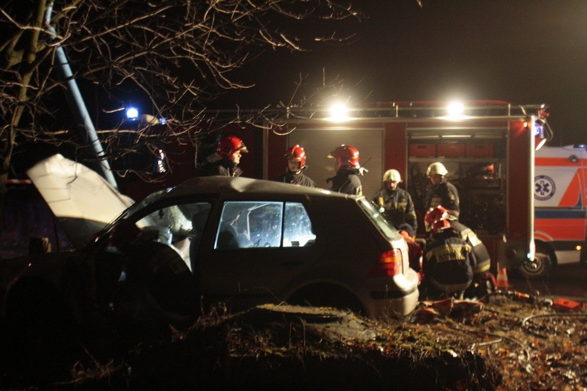 Legnica: Cztery osoby ranne na Wielogórskiej (FOTO)