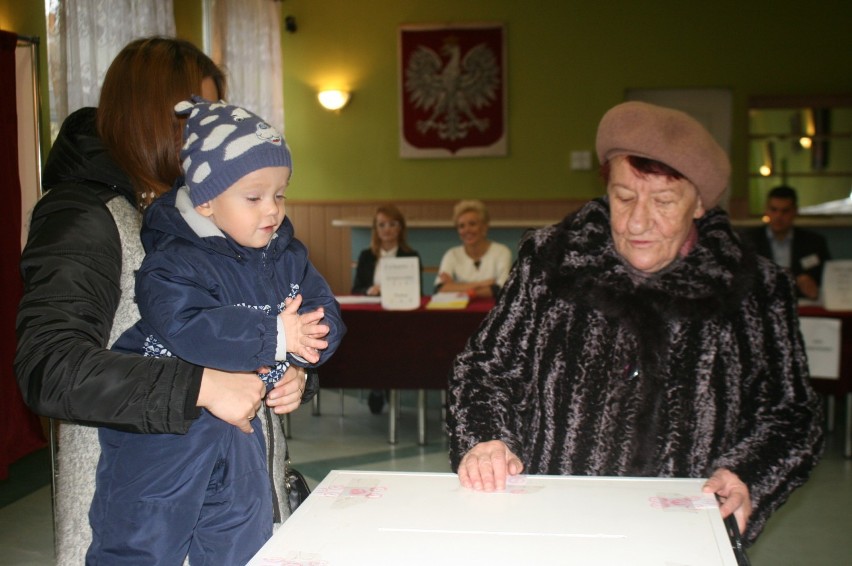 Wybory parlamentarne 2015. Frekwencja w powiecie radziejowskim [zdjęcia]