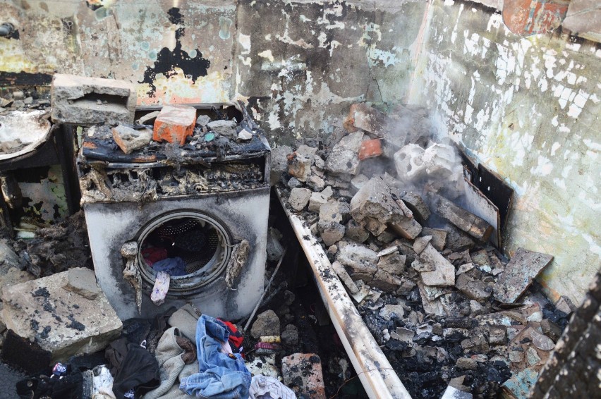 Tragiczny pożar w Starym Witoszynie! 2 osoby poszkodowane [zdjęcia, wideo]