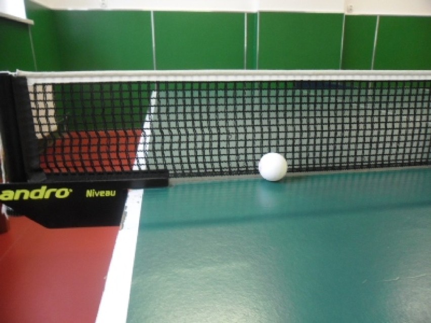 Turniej tenisa stołowego dziewcząt i chłopców w Krośnie