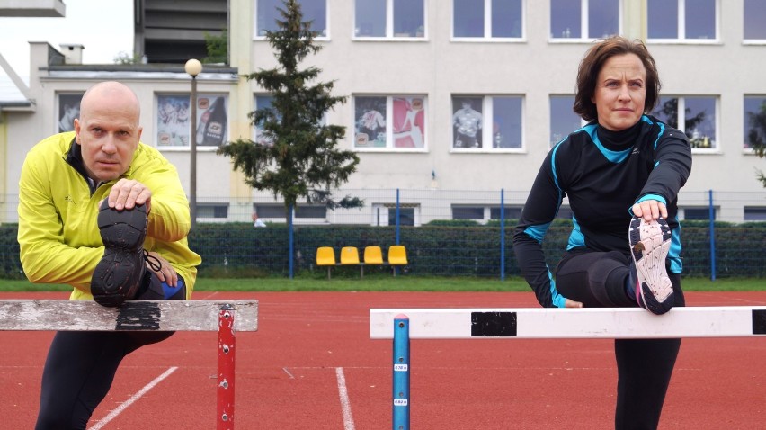 Biegam Bo Lubię w Bydgoszczy. Trening z płotkami to dobra zabawa [zdjęcia, wideo]