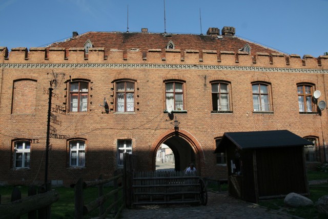 Stan techniczny Domu Bramnego (na zdjęciu) i byłego sądu grodzkiego jest bardzo zły