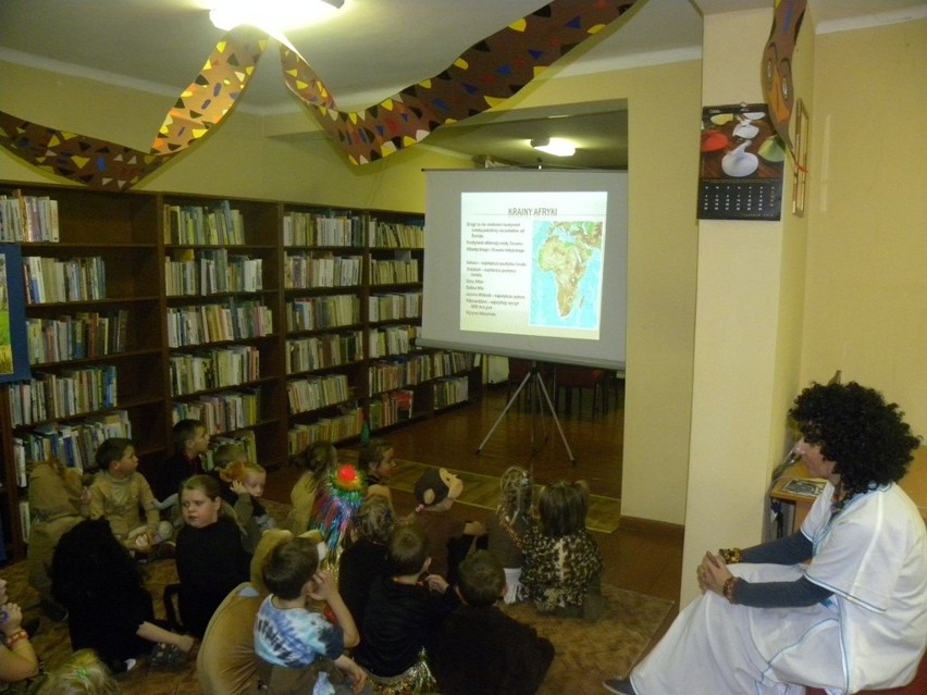 Biblioteka w Markowicach: Afrykańska nocka w bibliotece