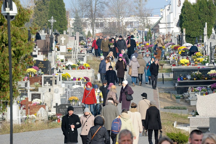 Białostockie nekropolie skrywają wiele ciekawych historii.