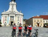 1000 km na 100. rocznice urodzin św. Jana Pawła II - kolarze z Kaszub na trasie  z Wadowic do domu