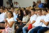 Inauguracja nowego roku szkolnego w Zespole Szkół Samochodowych w Toruniu [ZDJĘCIA]