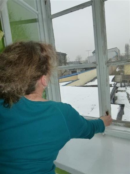 Dorota Borkowska boi się otwierać okna w pokoju, by nie...