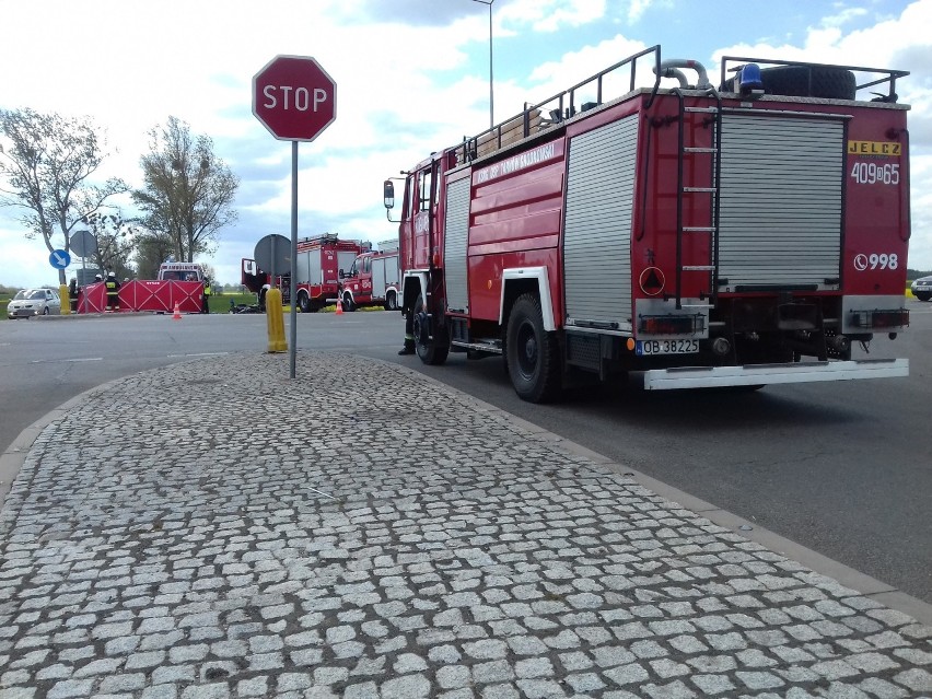 Wypadek na obwodnicy Grodkowa. Motocyklista zginął po...