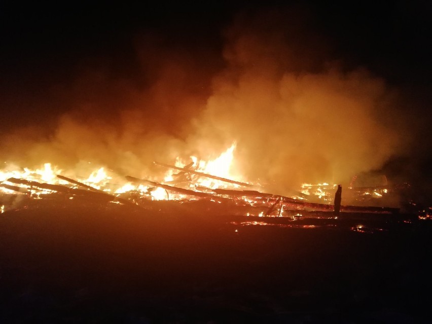 Pożar budynku gospodarczego w Nowinach