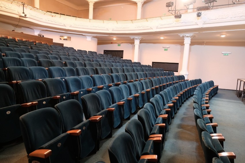 Teatr Nowy w Zabrzu otwiera się dla widzów po gruntownym...