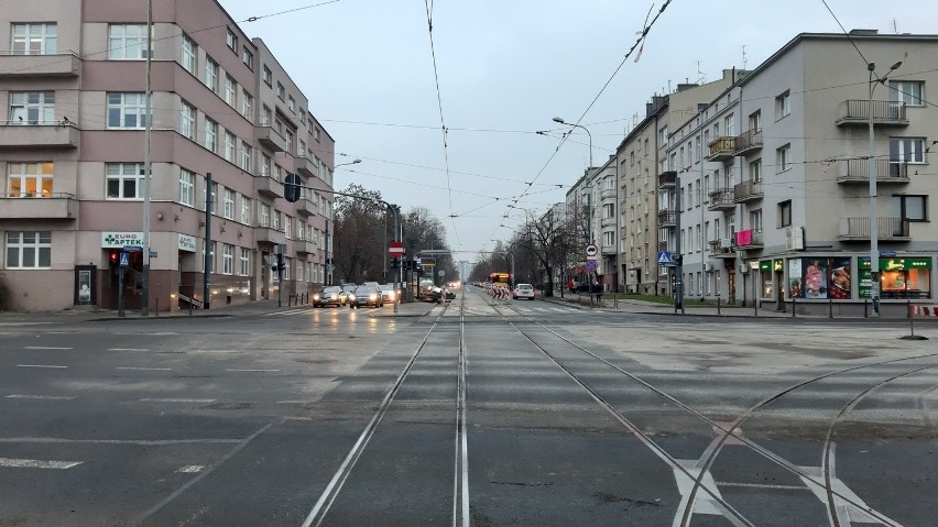 Łódź. Koniec utrudnień na skrzyżowaniu ulic Kopcińskiego i Narutowicza. Kiedy kolejny etap remontu? ZDJĘCIA