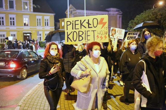 Kwidzyński protest rozpoczął się od Ronda Solidarności, docierając do kwidzyńskiego zakładu IP