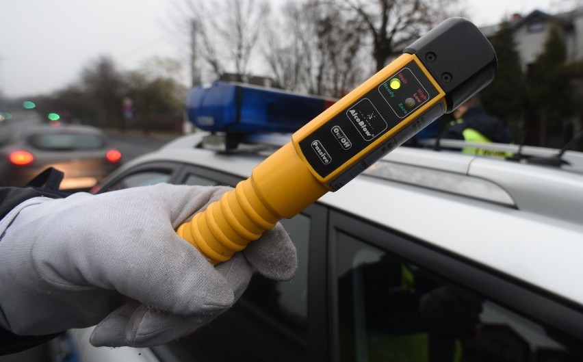 Policjanci zatrzymali aż 10 pijanych kierowców. Rekordziści...