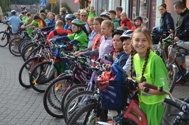 W XXII Międzynarodowym Zjeździe Cyklistów w Sulęcinie startowały dzieci, dorośli i całe rodziny.