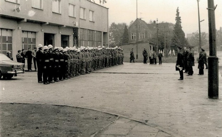 Strażackie archiwa nie płoną. Historia straży pożarnej w Goleniowie na zdjęciach [GALERIA]