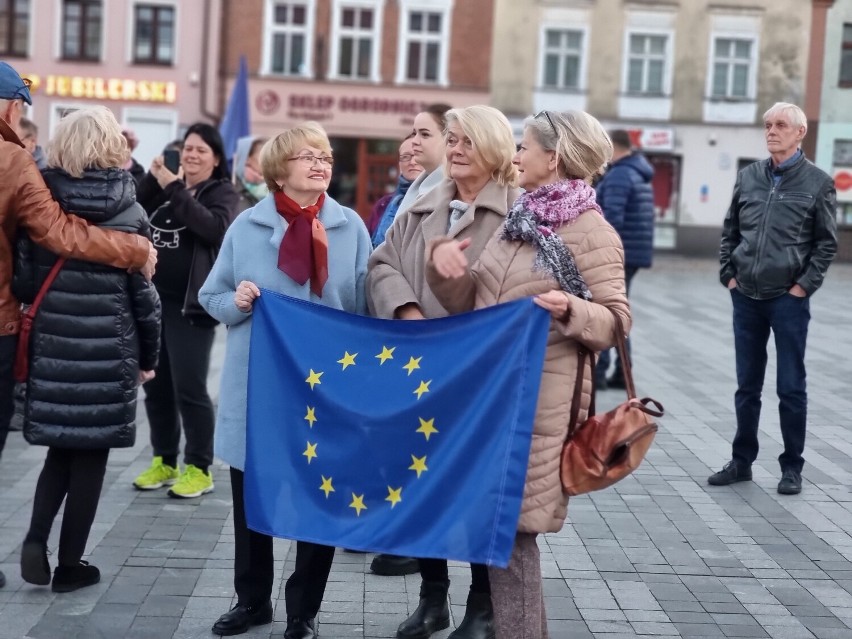 Stary Rynek w Pucku: mieszkańcy chcą członkostwa w Unii Europejskiej - 10 października 2021