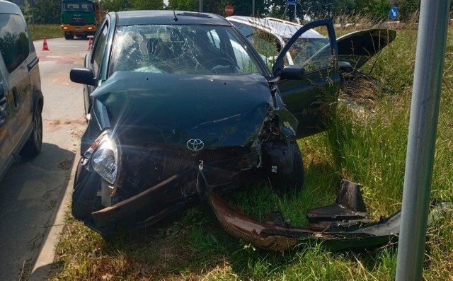 W wypadku, który wydarzył się w czwartkowe popołudnie w Tarnowie, uczestniczyły dwa samochody osobowe