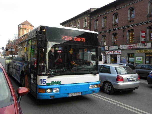 Tworzymy ranking autobusów kursujących po Rudzie Śląskiej! Jazda nimi to komfort czy koszmar?