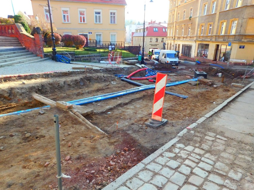 Wałbrzych: Na ulicy Garbarskiej widoczny postęp prac (ZOBACZCIE)