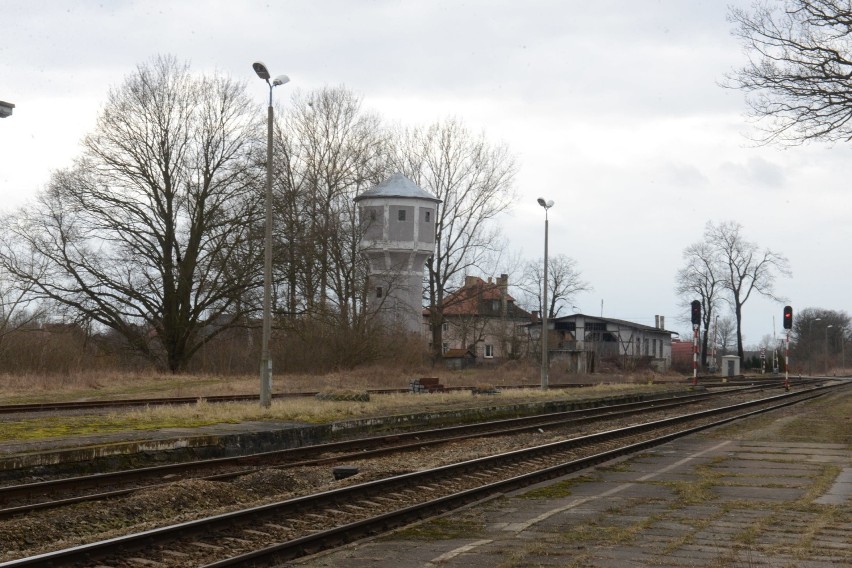 Dziś po torach kolejowych w Krośnie Odrzańskim jeżdżą tylko...