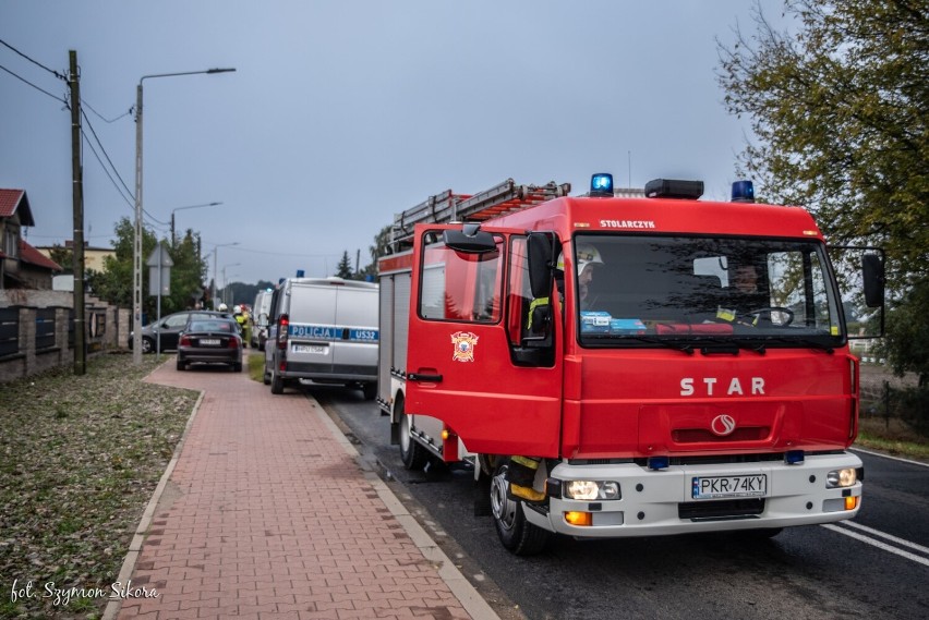 Uszkodzony gazociąg na ul. Zdunowskiej. Ewakuowano mieszkańców [ZDJĘCIA]