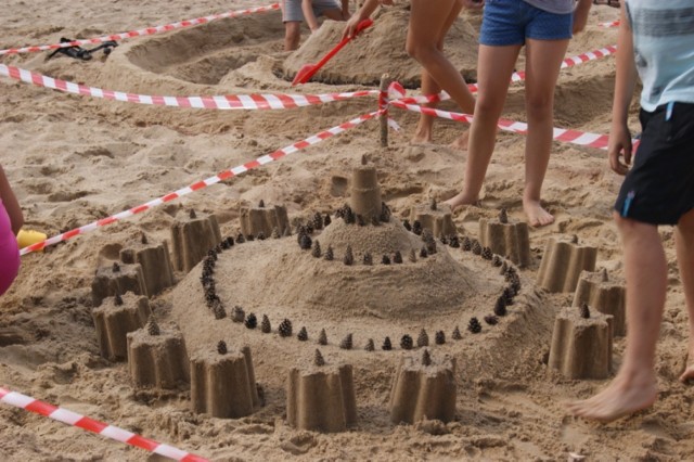 Konkurs Młodzieżowej Rady Miasta Rawa Mazowiecka na budowanie zamków z piasku 2014