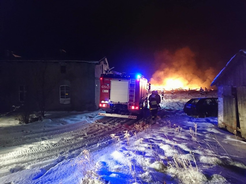 Pożar budynku gospodarczego w Nowinach