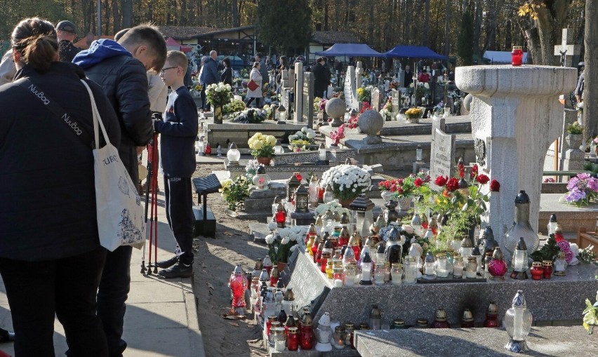 Wszystkich Świętych na cmentarzu w Grudziądzu