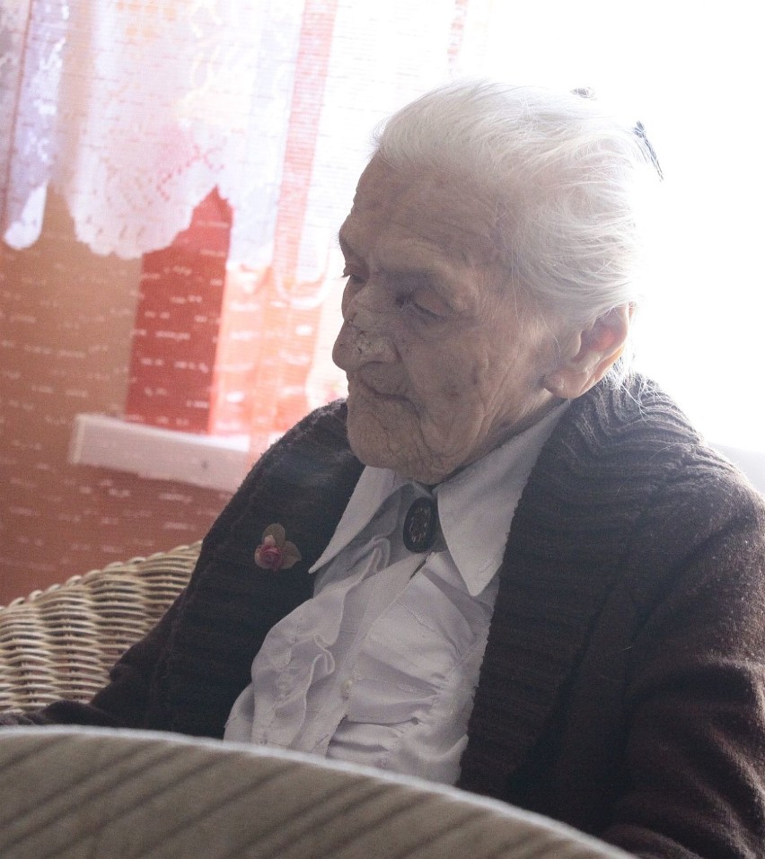 106 lat Gertrudy Radziejewskiej, Tupadły