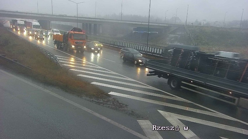 Na drogach w Małopolsce panują fatalne warunki drogowe