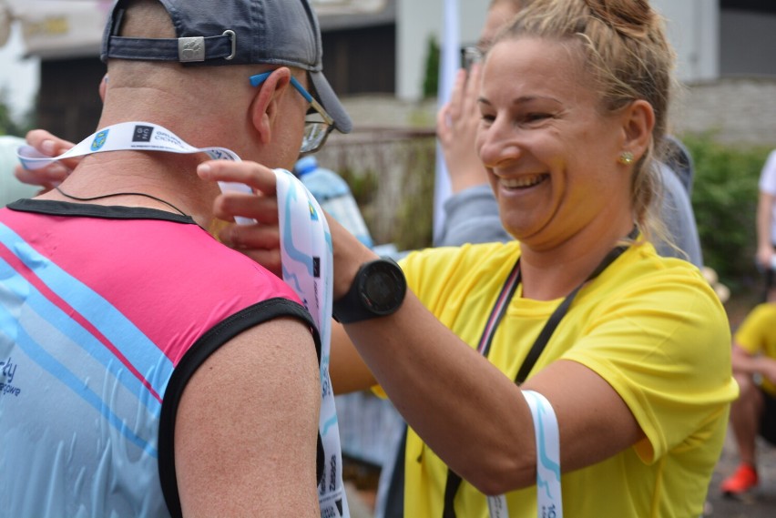 IX ćwierćmaraton i półmaraton wokół Jeziora Chrzypskiego o...